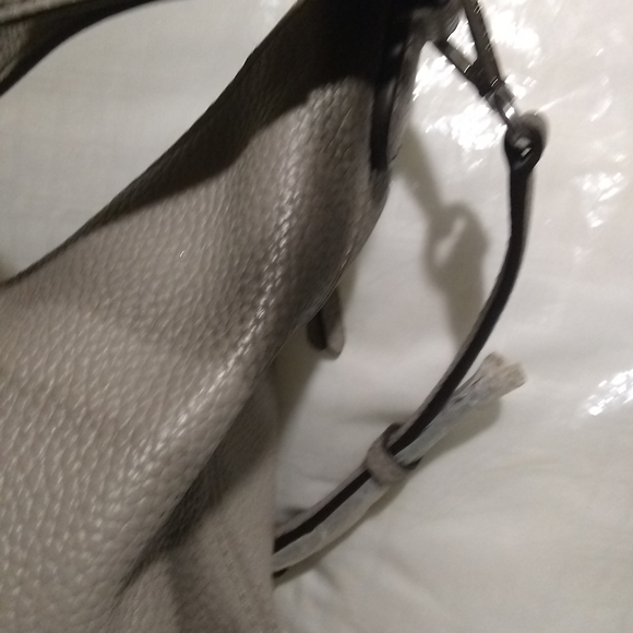 Michael Kors hobo handbag - Picture 15 of 15